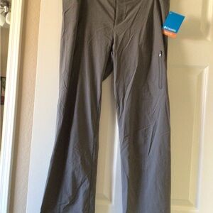 Woman’s Columbia Active Fit Pants